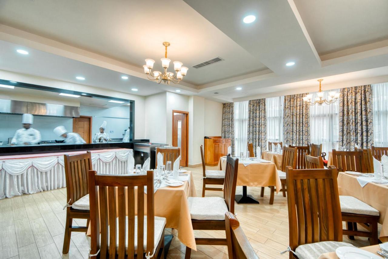 Kibo Palace Hotel Moshi Luaran gambar